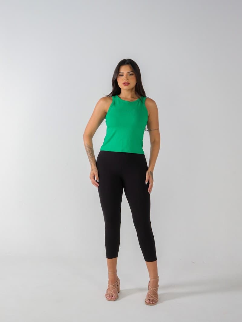 Regata Canelada Alça Larga